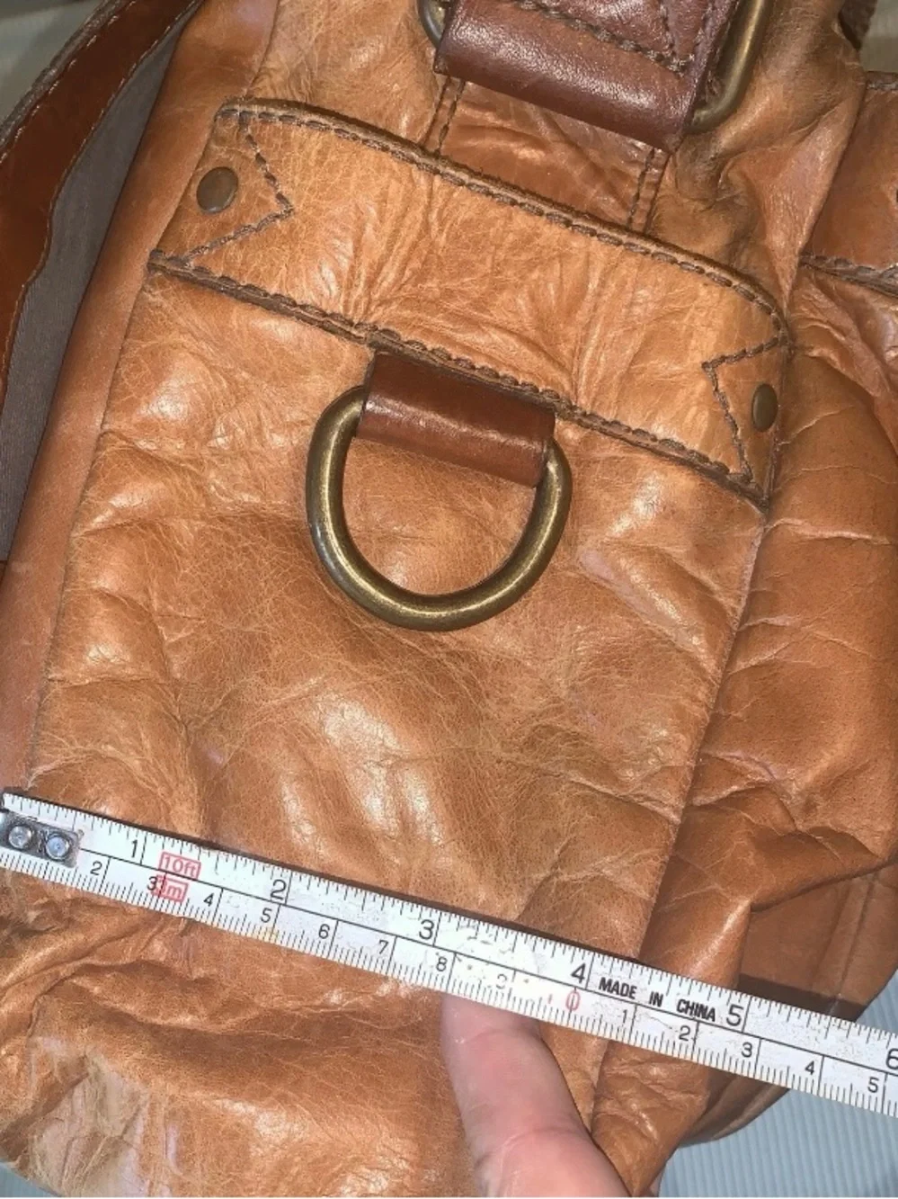 Vintage Fossil Leather Messenger Computer Bag Adjustable Strap Magnetic Flap